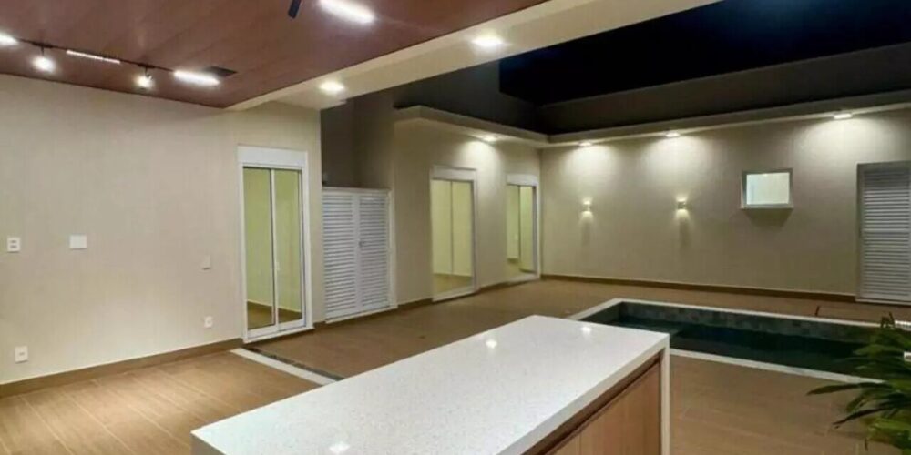 015a7a3e69606c65d8a98448