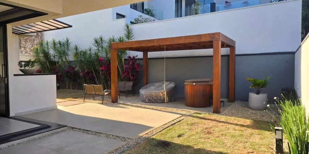 098a0dbd2f94a90dfa9674de