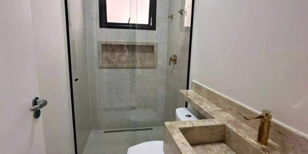 16e549d27a6112199cddb8b2