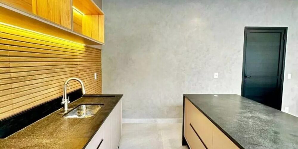 1b0d4446a3570827135b9be3