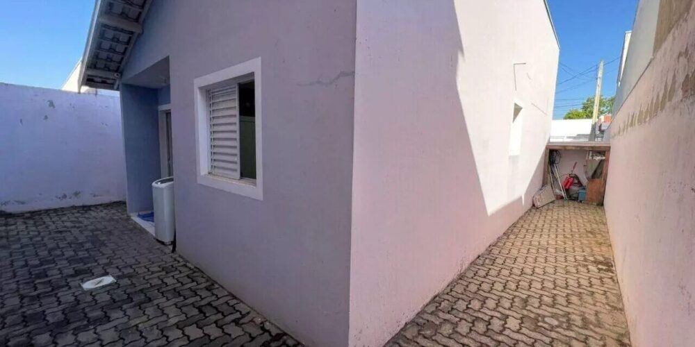 1e203c6f13a469f63f9e7bb5