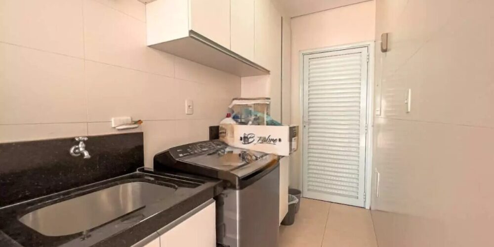 28d6bf0333dd62be4a3eedf7