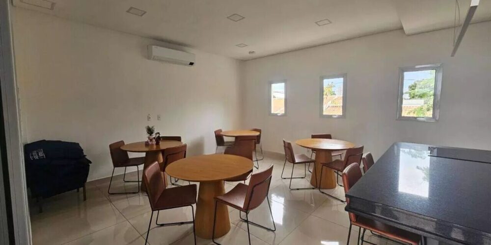 3470c530a1fe72c4be894037