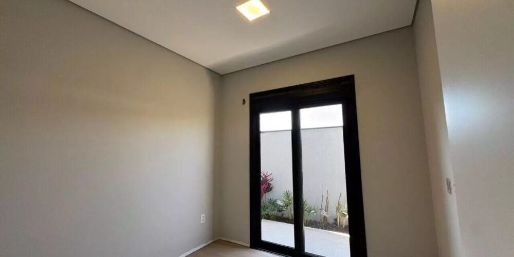 4751766166105c69b6a37a66