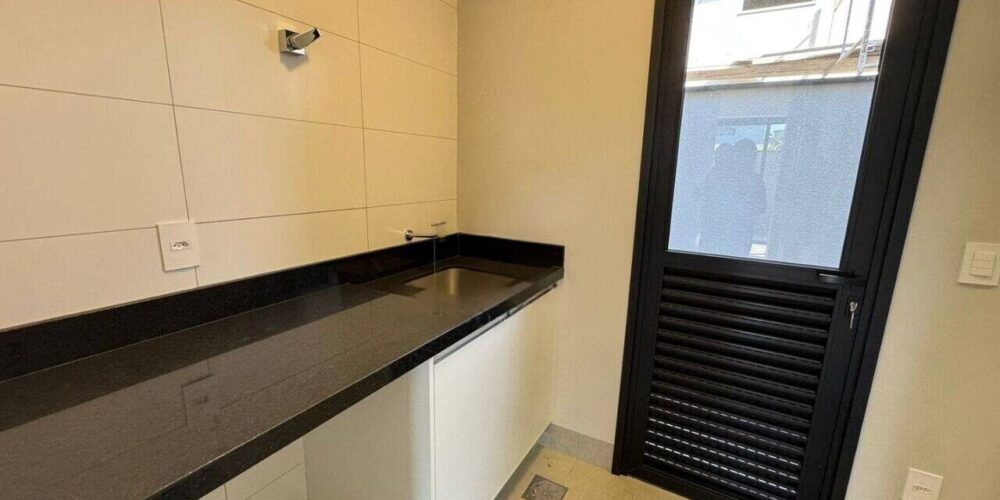 4a10a325b01464893bef5e13