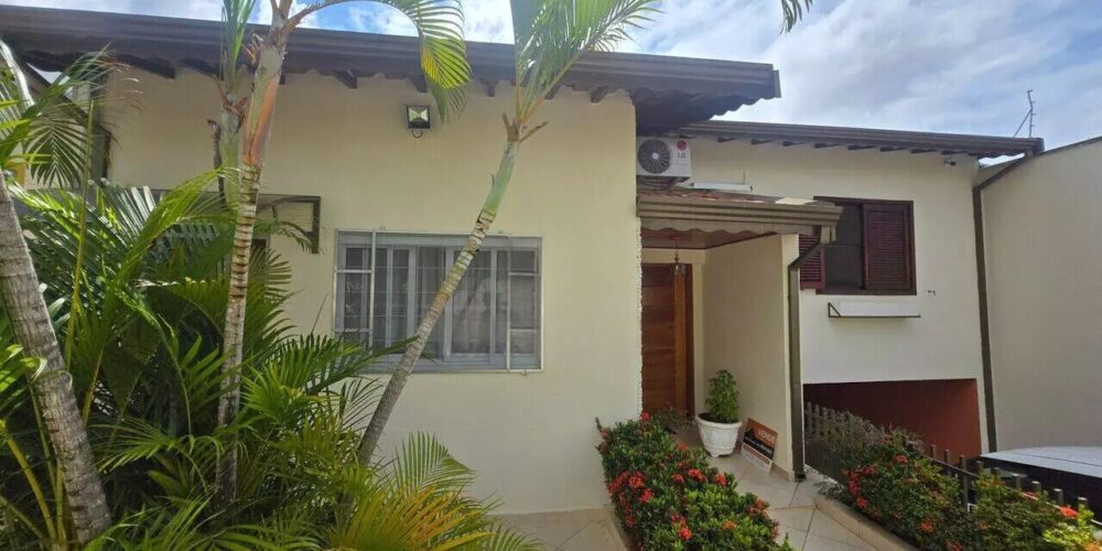 4d87dfb7e748ce3af81148bf