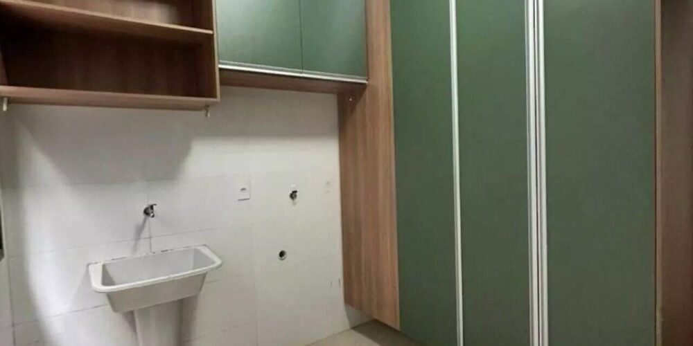 4e184aa0c6d4812db2b43aef