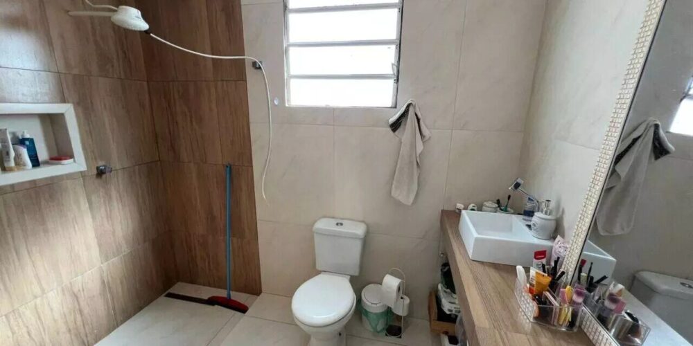 4fcb857e9b12dff3e0ac6b0c