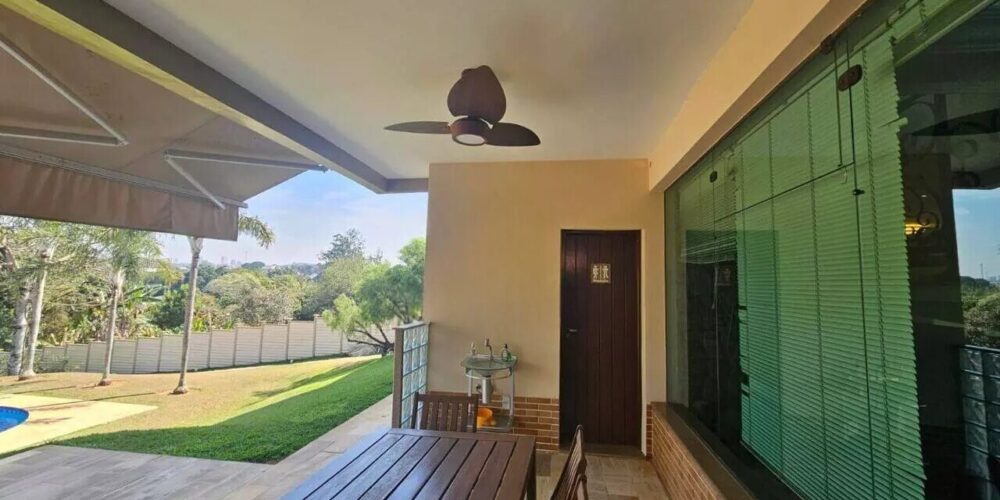 5525fbb878389250e51d3922