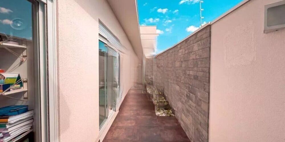 7e1542b935b9a21495708bae