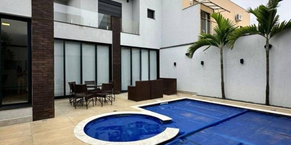 855209785b2e3bb48a8681a5