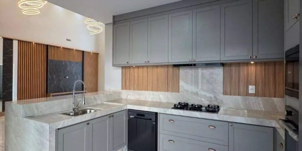 962708399cb4b5653a4d7641