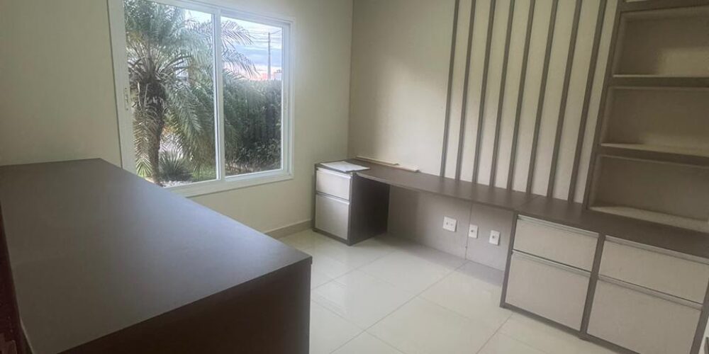 WhatsApp Image 2025-08-07 at 10.50.15 (1)