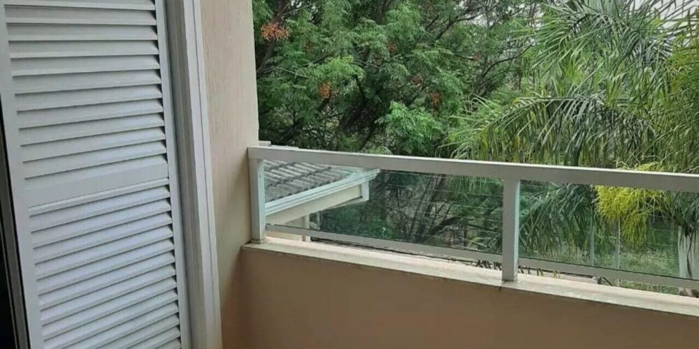 afefffc4f737e04c77fc1e8a