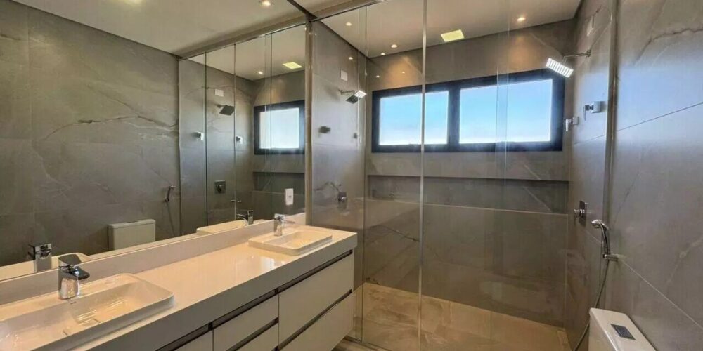 b03fafad7895d3814af3da48