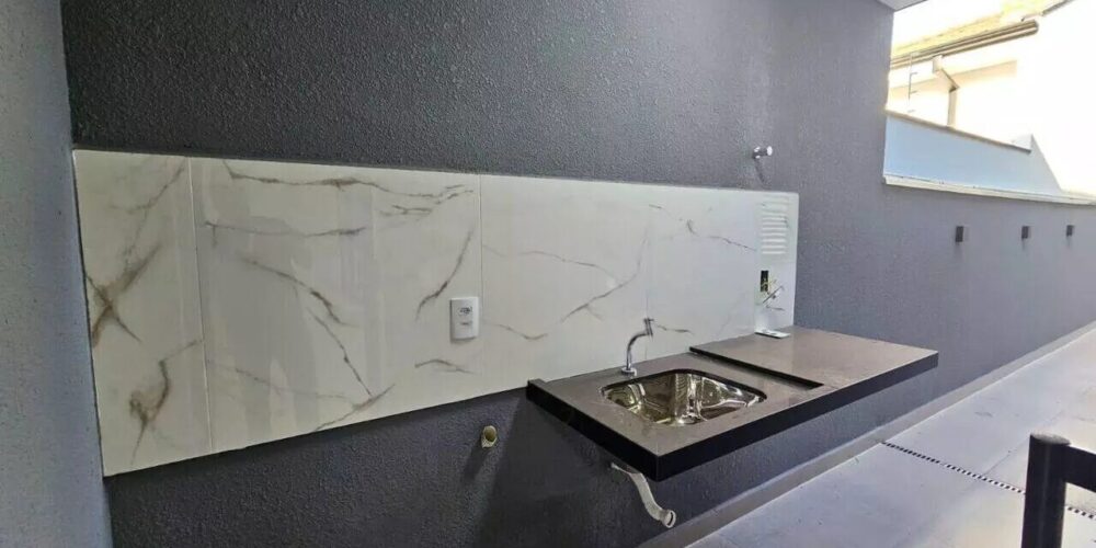 b0cba495b7f068d0685634e3