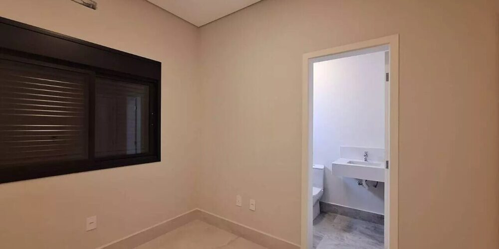 b221971319695b188f57a5c1