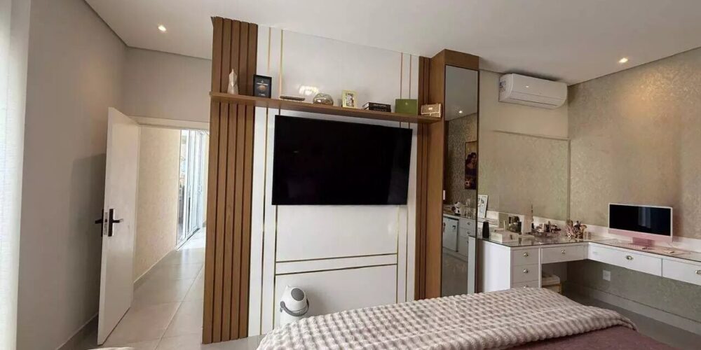 b63a864a50aaf711d3d5121e