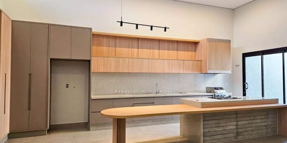 bf8a27380485f818a01506b9