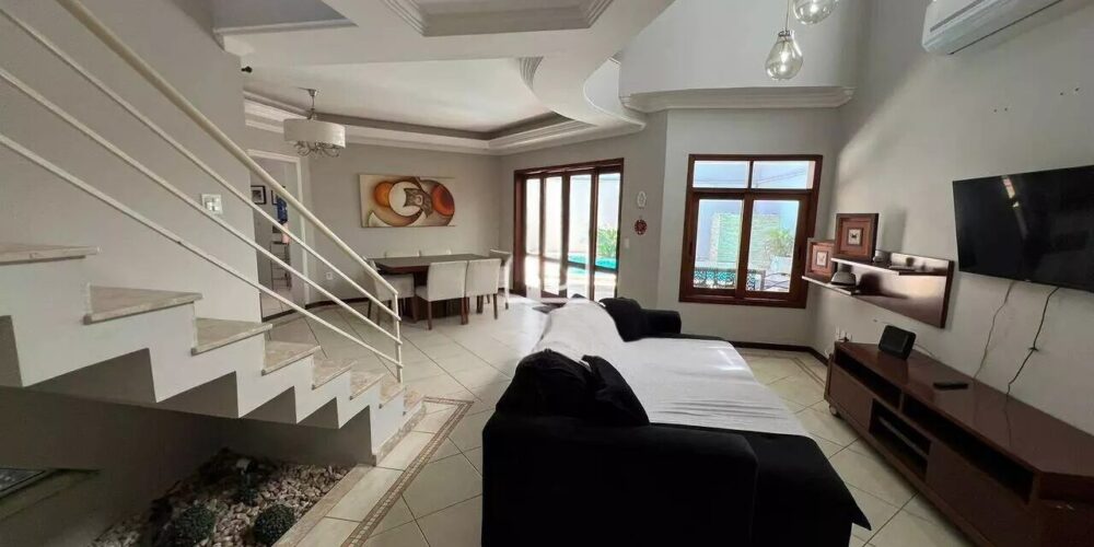 c240b7e725816168b96e89c5