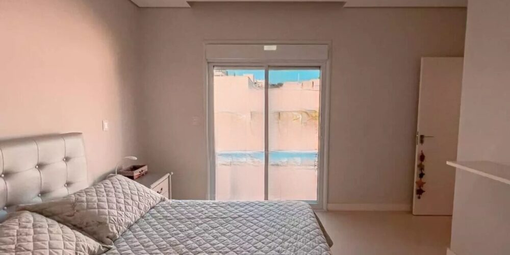 cb9c0a6b7e114404f0347df7