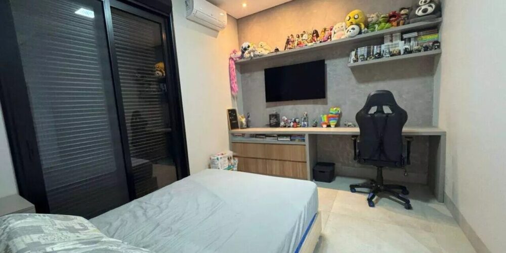 cee57a484f3be2606b0039e0