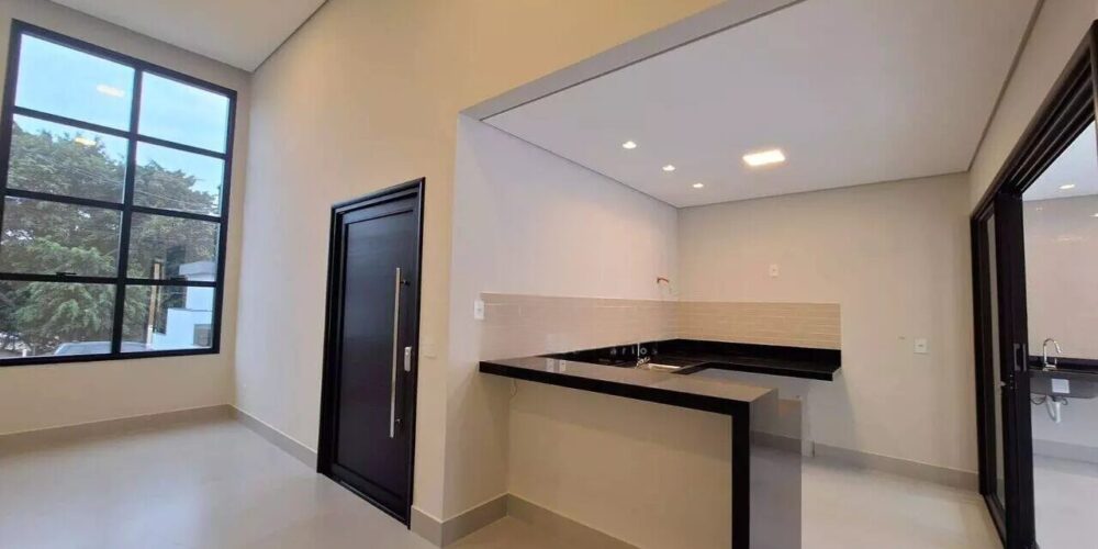 d4e35aa8ef263f3a99b6e924