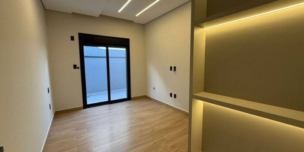 d8e8b4f895f3d8d8d81a2e43