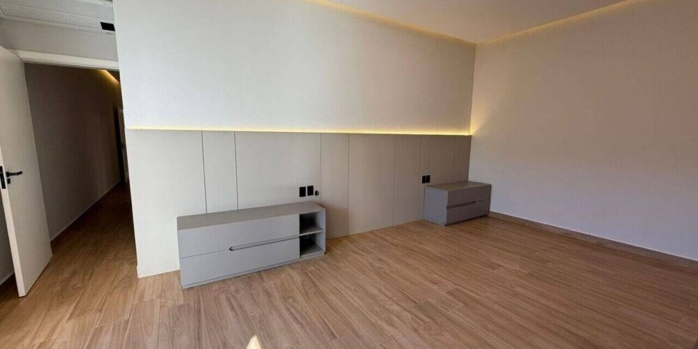 d9fa1dc8aaeba5abe659a21a