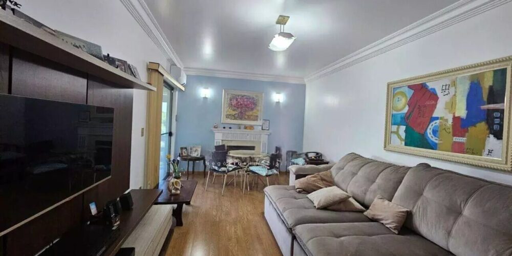 e124982bd6124f7b8c22d73c