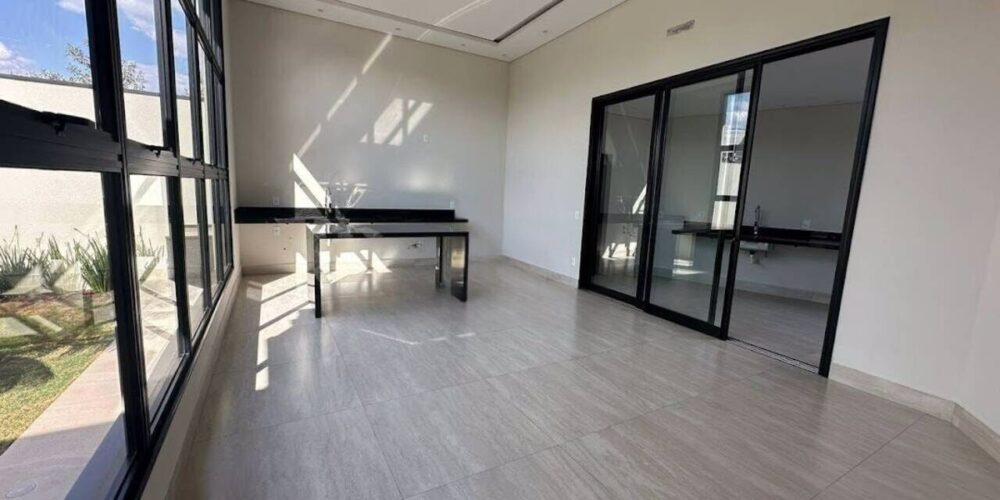 e163d5fa61db29a5218cd9b7