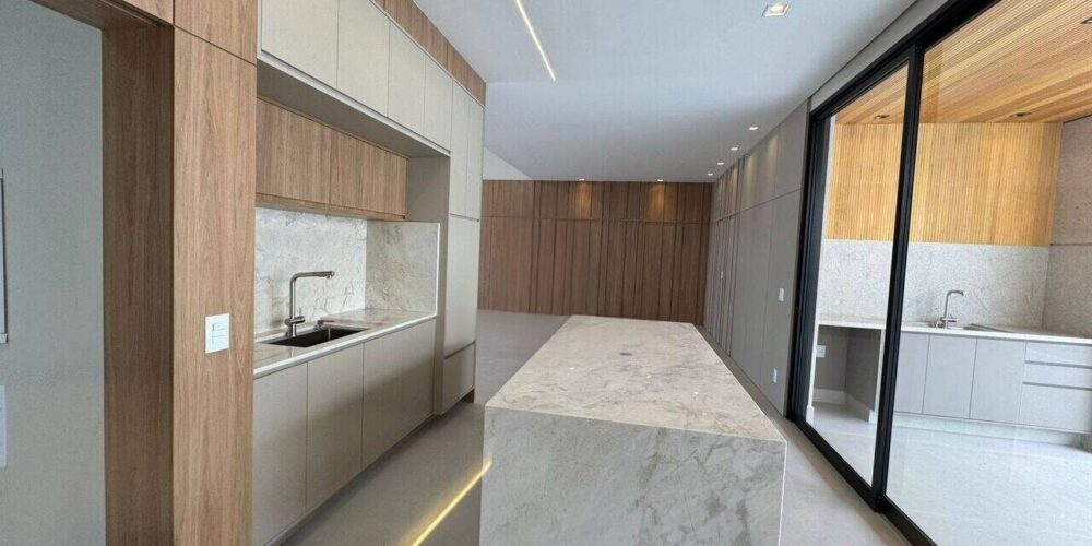 e213179280a5b5745bb3fbf6