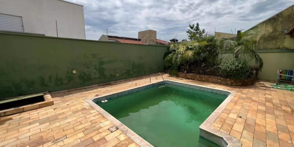 f674494a9627fdb674c8bee0