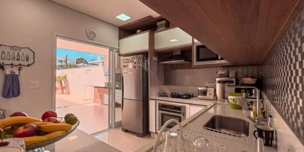 fae205e26b5bb680bb25ef84