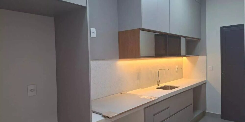 fcf63cafcc93f2d6e7ca2bb5